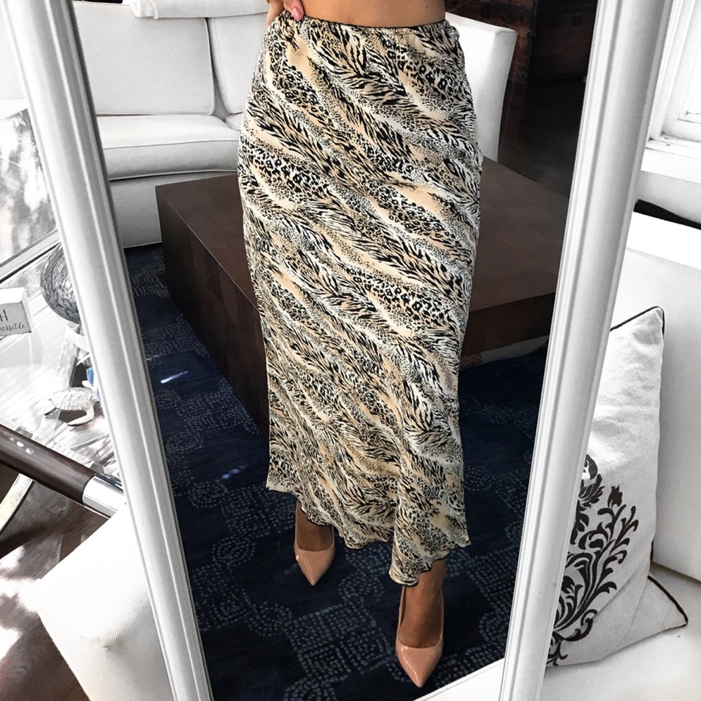 🆕 in! ANIMAL PRINT HIGH WAIST MAXI SKIRT!